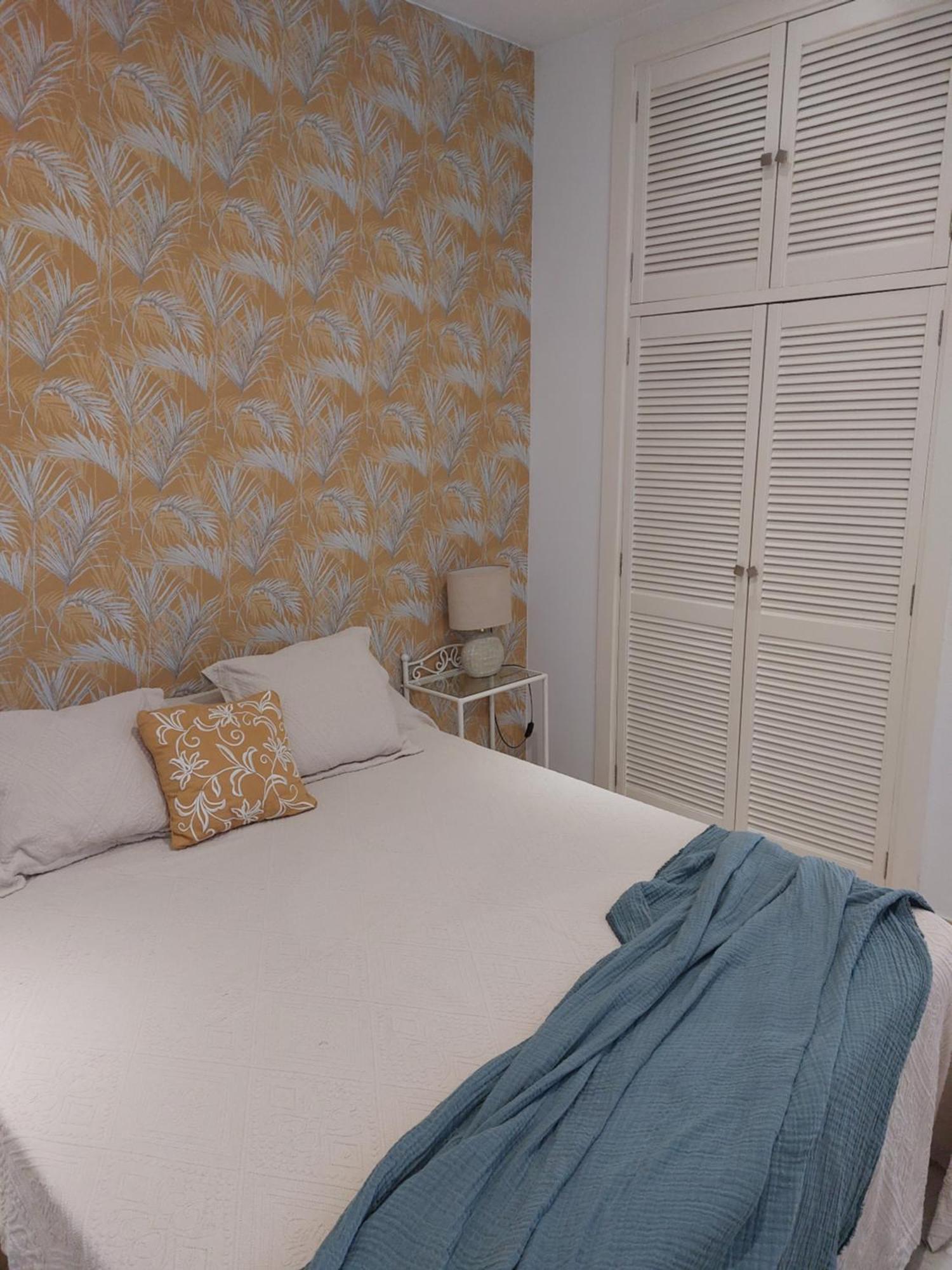 Patio Cartuja Apartment Seville Ngoại thất bức ảnh