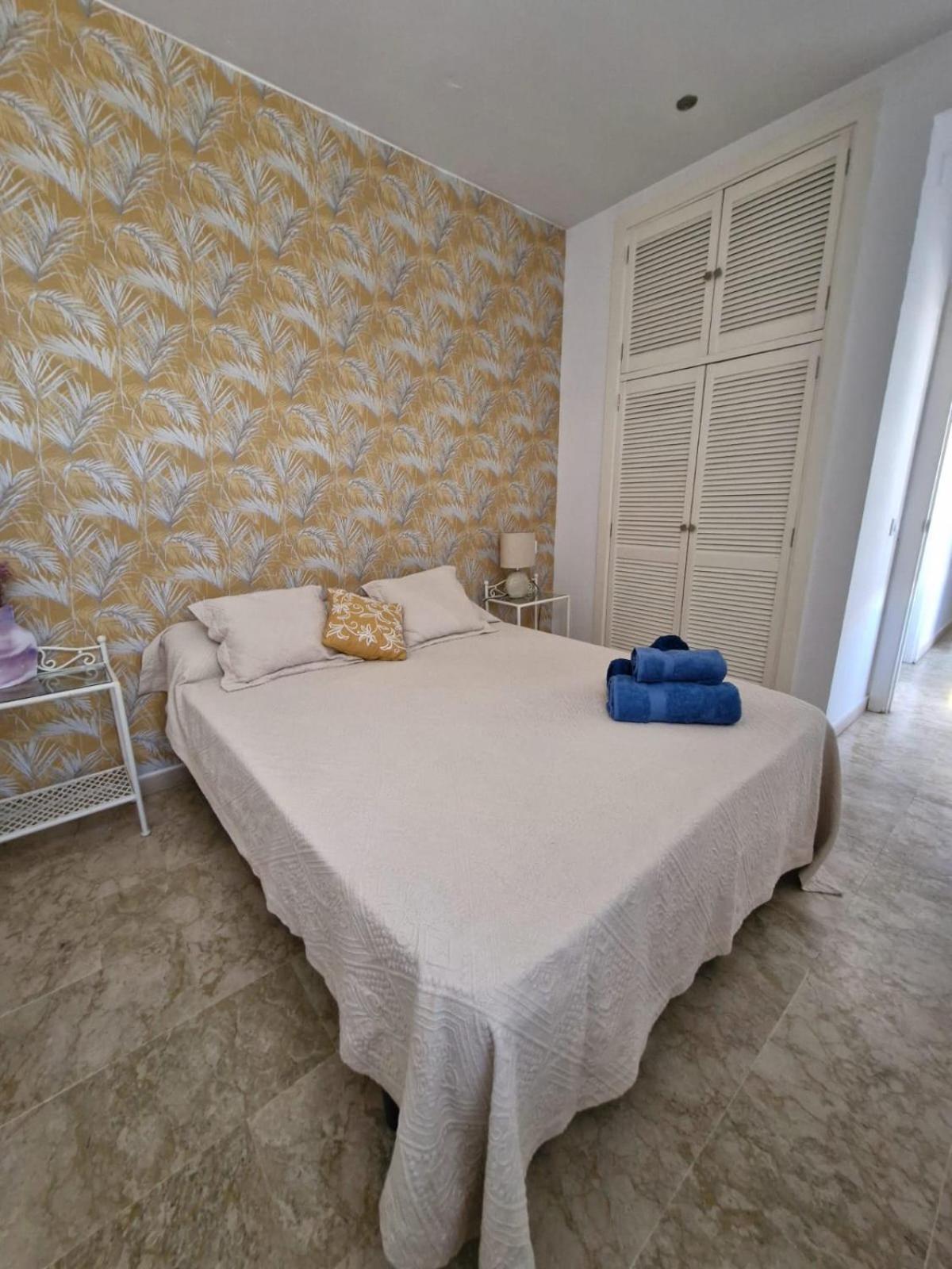 Patio Cartuja Apartment Seville Ngoại thất bức ảnh