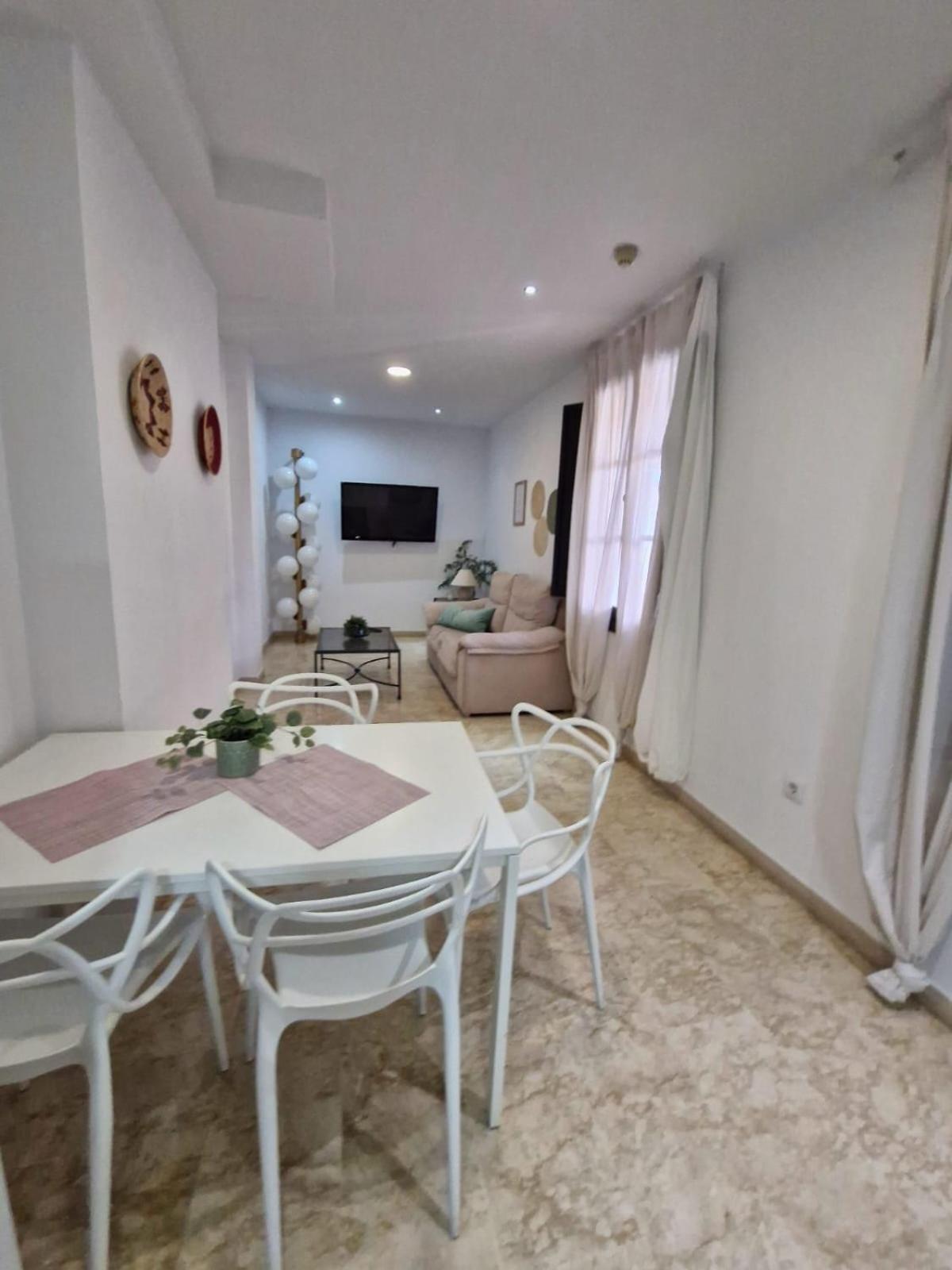 Patio Cartuja Apartment Seville Ngoại thất bức ảnh
