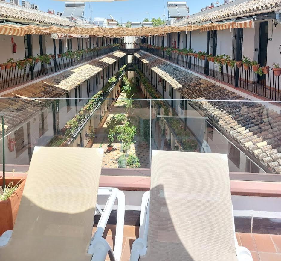 Patio Cartuja Apartment Seville Ngoại thất bức ảnh